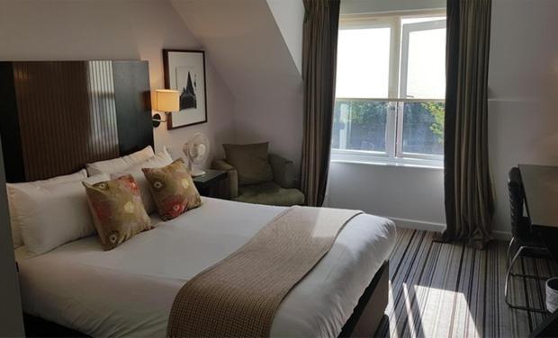The Grange On Warbrook Estate Hotel Hook  Buitenkant foto
