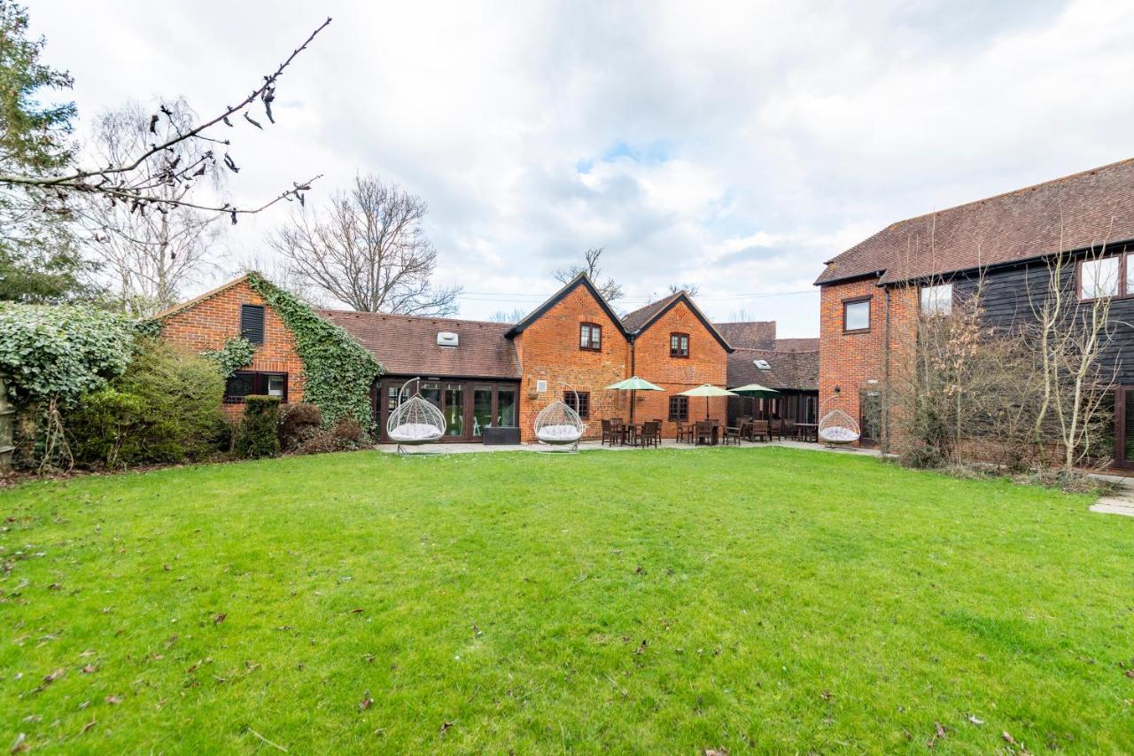 The Grange On Warbrook Estate Hotel Hook  Buitenkant foto